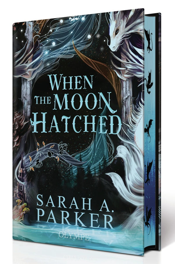 Front cover of The Moonfall Tome 1 : When the Moon Hatched