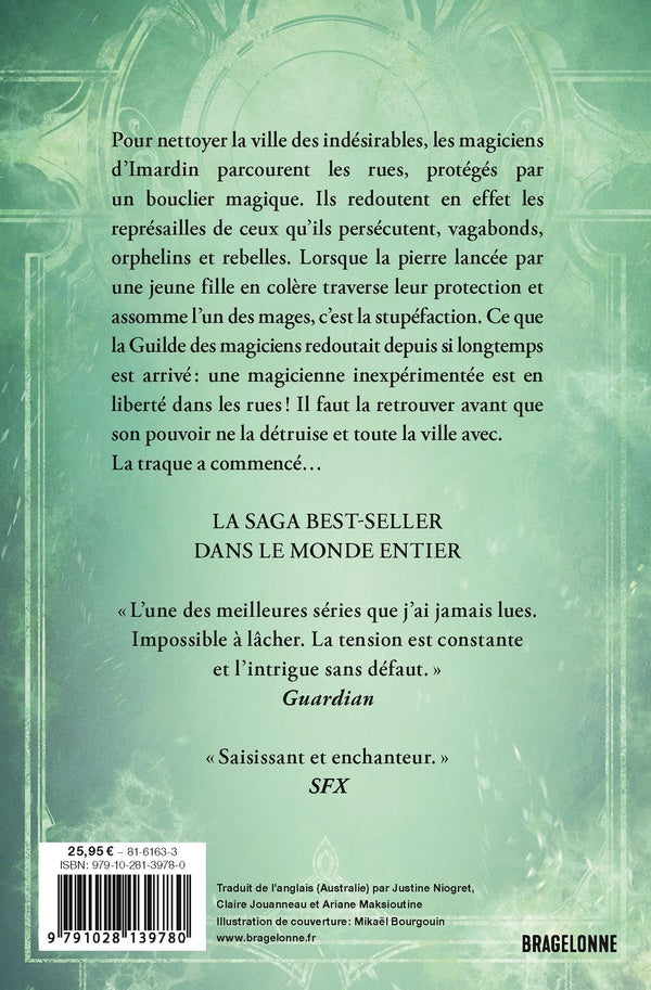 Back cover of La trilogie du magicien noir : Intégrale