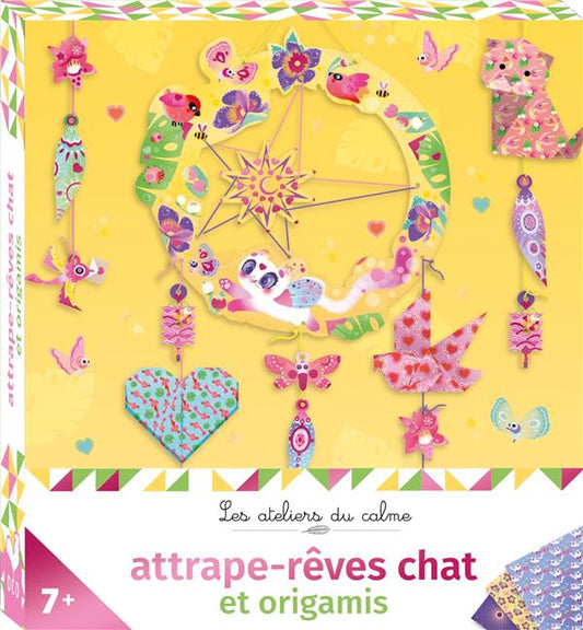 Front cover of Les ateliers du calme : attrape-rêves chat et origamis