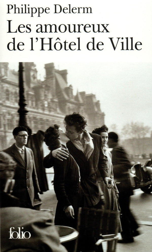 Front cover of Les amoureux de l'hôtel de ville