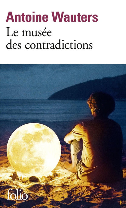 Front cover of Le musée des contradictions                     (Goncourt de la nouvelle 2022)
