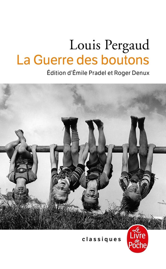 Front cover of La guerre des boutons