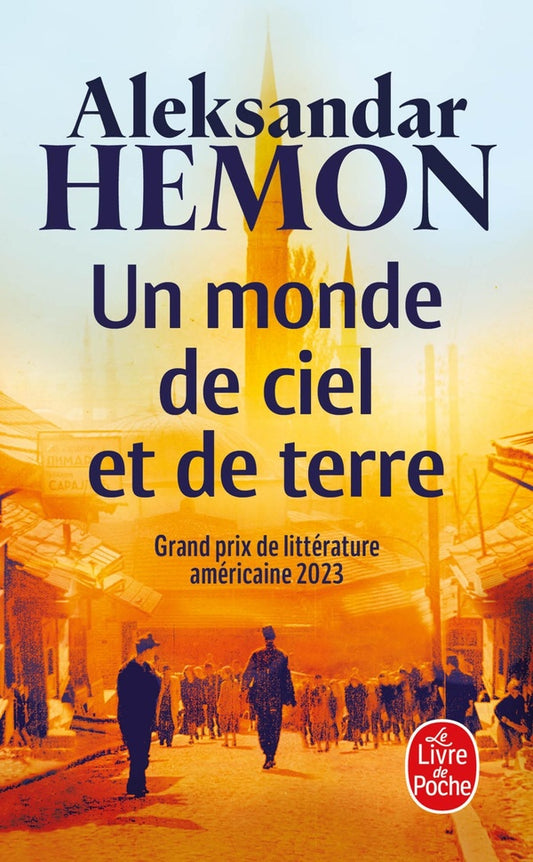 Front cover of Un Monde de ciel et de terre