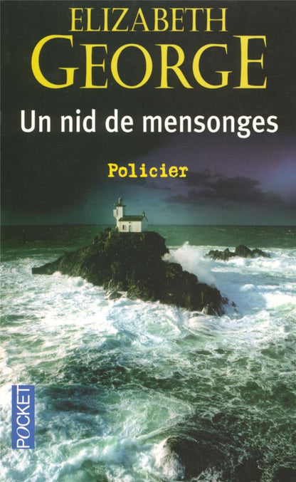 Front cover of Un nid de mensonges