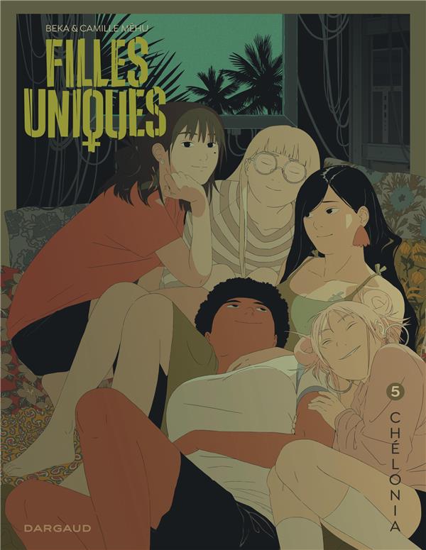 Front cover of Filles uniques Tome 5 : Chélonia