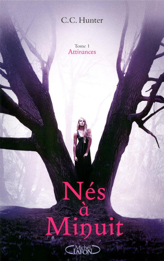 Front cover of Nés à minuit Tome 1 : attirances