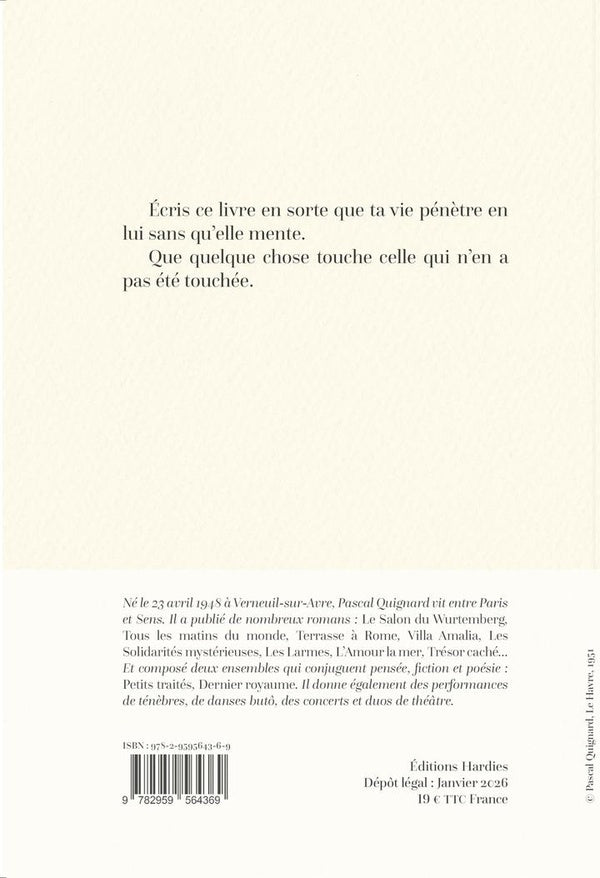 Back cover of Il n'y a pas de place pour la mort