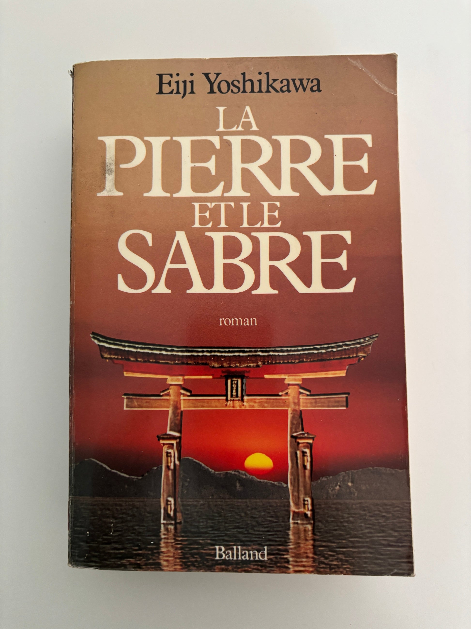 La Pierre et le Sabre